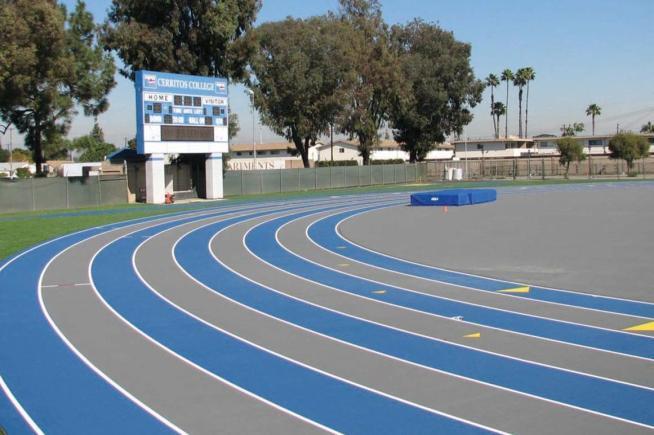 Karina Sanchez turned in the second best 5000 meters in school history at the Ben Brown Invitational