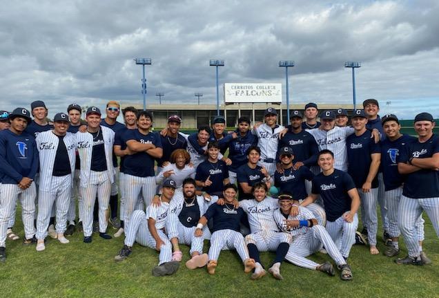 Falcons clinch conference title with 8-0 win