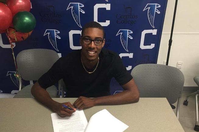 Jamal Watson signs NLI with Mississippi Valley State