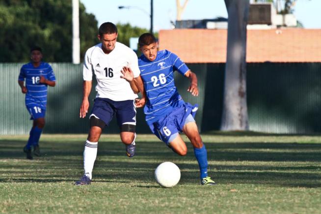 Daniel Garcia (26) assisted on the game-winning goal in a 2-1 decision against East Los Angeles.