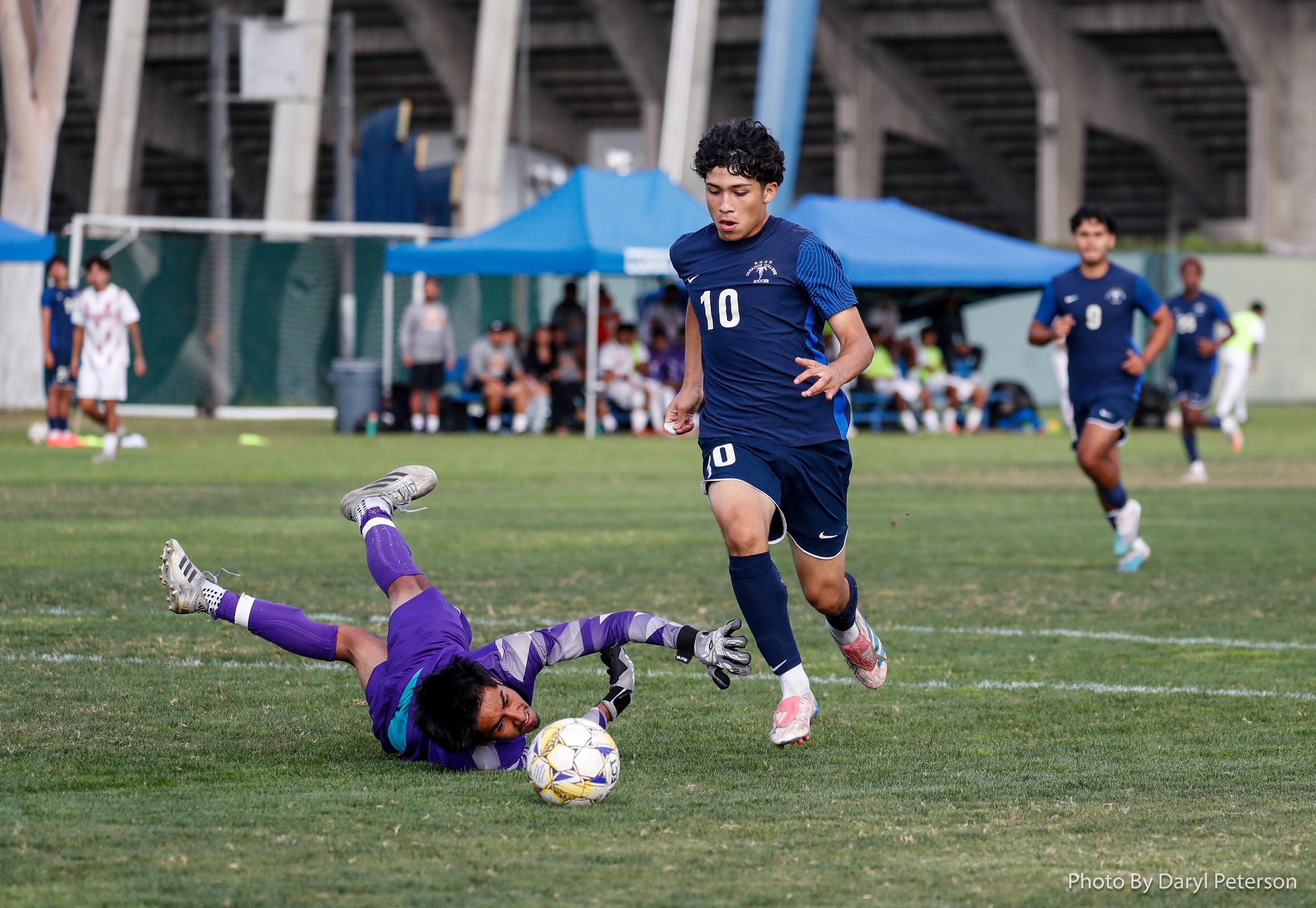 Gustavo Arias has an open net to score into in the Falcons 3-1 win over Pasadena City