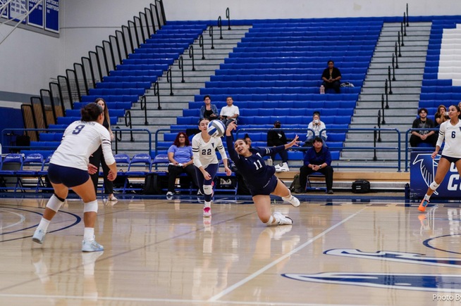 Roselyn Tobie (11) was voted the SCC South Division Libero of the Year