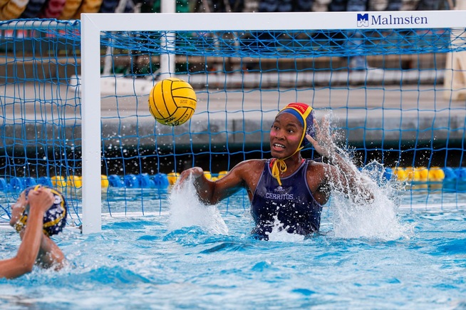 Jayden-Starr Smith made a combined 24 saves in a pair of Cerritos wins